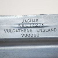 Jaguar XJ X40 Ohjauspyörän pylvään verhoilu BEC14271