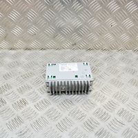 Toyota Prius (XW30) Amplificatore 8610047100