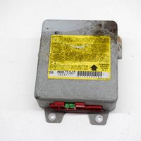 Mitsubishi L200 Oro pagalvių valdymo blokas X6T37171