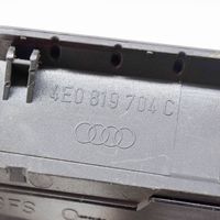 Audi A8 S8 D3 4E Lango oro grotelės 4E0819704C