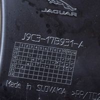 Jaguar E-Pace Puskurin kannattimen kulmakannake J9C317B931A