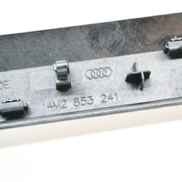 Audi Q7 4M Ramka schowka deski rozdzielczej 4M2853241