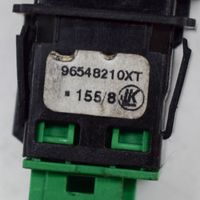 Citroen C6 Sėdynių šildymo jungtukas 96548210XT