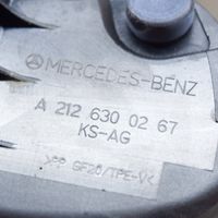 Mercedes-Benz E W212 Tappo cornice del serbatoio A0005846517