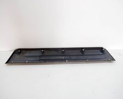 Mitsubishi Pajero Rivestimento della portiera anteriore (modanatura) MR478754