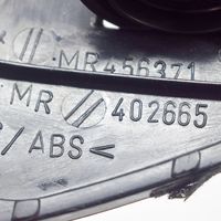 Mitsubishi Pajero Copertura griglia di ventilazione cruscotto MR402665