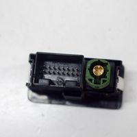 Volkswagen Golf VII AUX in-socket connector 5G0035222A