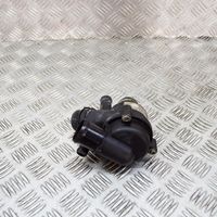 Land Rover Discovery 4 - LR4 Thermostat AH228K515AA