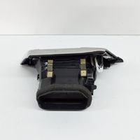 BMW 3 F30 F35 F31 Kojelaudan tuuletussuuttimen suojalista 9231995