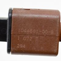 Tesla Model 3 Brake pedal sensor switch 104468100B