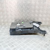 Skoda Kodiaq Vassoio scatola della batteria 5QF915325B