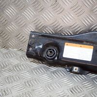 Chevrolet Nubira Staffa del pannello di supporto del radiatore parte superiore 