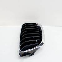 BMW 2 F22 F23 Grille inférieure de pare-chocs avant 7464484