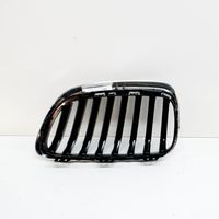 BMW 2 F22 F23 Grille inférieure de pare-chocs avant 7464484