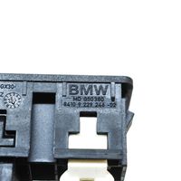 BMW 1 F20 F21 Gniazdo / Złącze AUX 9229246