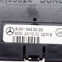 Mercedes-Benz SL R230 Pysäköintitutkan anturin kaiutin PDC A0015422023