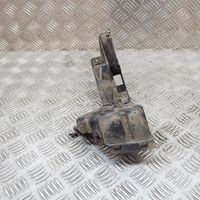 Audi A8 S8 D3 4E Staffa angolare del supporto di montaggio del paraurti 4E0853913C