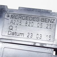 Mercedes-Benz E W213 USB-pistokeliitin A2058200526