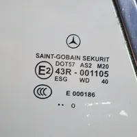 Mercedes-Benz SLK R171 Aizmugurējais virsbūves sānu stikls 43R001105