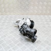 Mercedes-Benz E W213 Pompe de circulation d'eau A6542010010