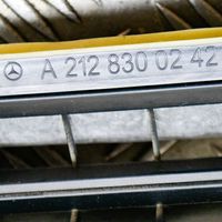 Mercedes-Benz E A207 Ventilācijas režģis A2128300242