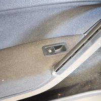 Volkswagen Golf VII Boczki / Poszycie drzwi przednich 5G3867011
