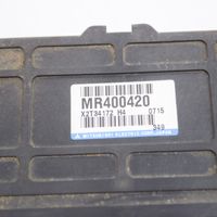 Mitsubishi Pajero Unidad de control/módulo del ABS MR400420