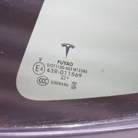 Tesla Model Y Finestrino/vetro retro 43R011569