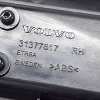 Volvo S90, V90 Etuoven kynnyksen suojalista 31377617