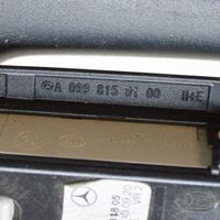 Mercedes-Benz A W177 Rankenėlė galinė A0998150100