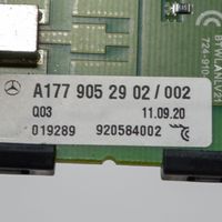 Mercedes-Benz A W177 Wzmacniacz anteny A1779052902