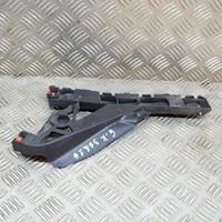 Opel Zafira C Staffa angolare del supporto di montaggio del paraurti 13300738