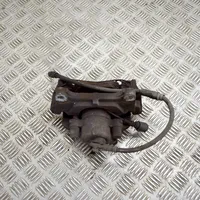 Volkswagen Touran II Caliper de freno delantero 