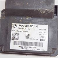 Volkswagen Tiguan Moduł / Sterownik hamulca postojowego EMF 18491001A