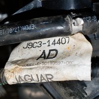 Jaguar E-Pace AdBlue-nestesäiliö J9C35J228AD