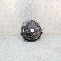 Volkswagen Golf VIII Ventola riscaldamento/ventilatore abitacolo 5WA907521