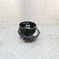 Volkswagen Golf VIII Ventola riscaldamento/ventilatore abitacolo 5WA907521