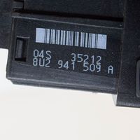 Audi Q3 8U Hätävilkkujen kytkin 8U2941509A