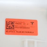 Tesla Model 3 Osłona dolna słupka / B 108624501J