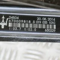 Maserati Quattroporte Elektryczny podnośnik szyby drzwi tylnych S019005101C