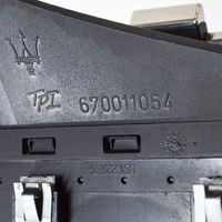 Maserati Quattroporte Garniture, panneau de grille d'aération 670011054