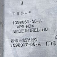 Tesla Model 3 Žibintų apiplovimo bakelis 147527700A