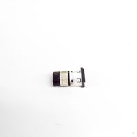 KIA Sportage USB-pistokeliitin 96125P1500