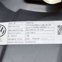 Volkswagen PASSAT B8 Osłona boczna fotela tylnego 3G5885701D