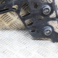 Volkswagen Crafter Support de pare-chocs arrière 7C0807394A