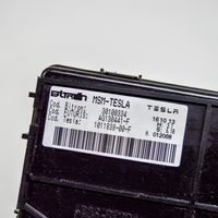 Tesla Model S Moduł / Sterownik fotela 101183800F