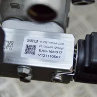 KIA Niro Radiateur condenseur de climatisation 25670K4000