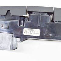 Opel Astra J Set di interruttori 13311979