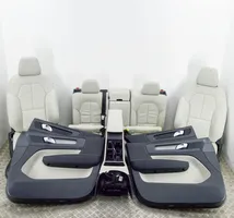 Volvo XC40 Set interni 32282668