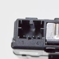 Audi A5 Connecteur/prise USB 5Q0035726L